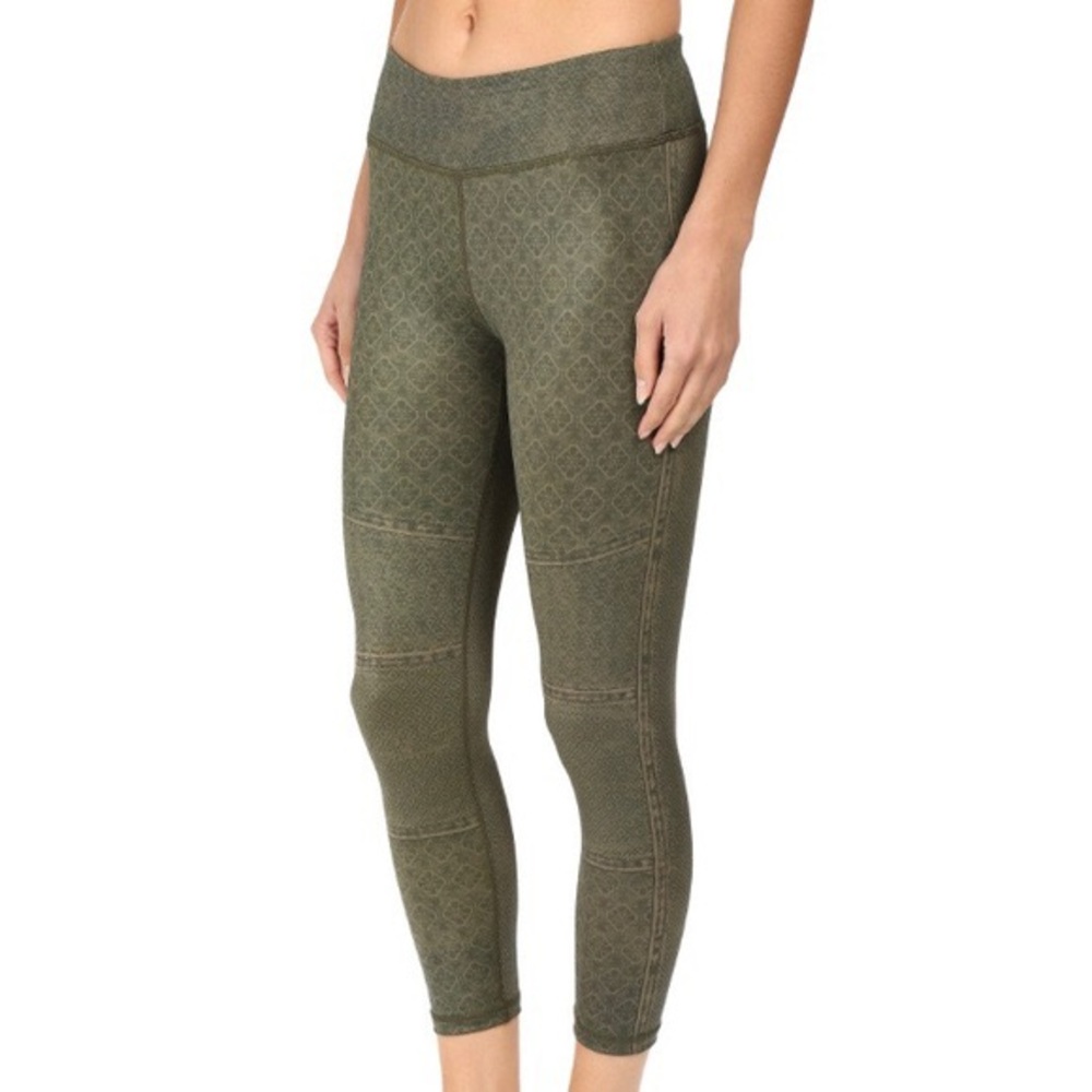 prAna Roxanne Printed Leggings in Cargo Moto